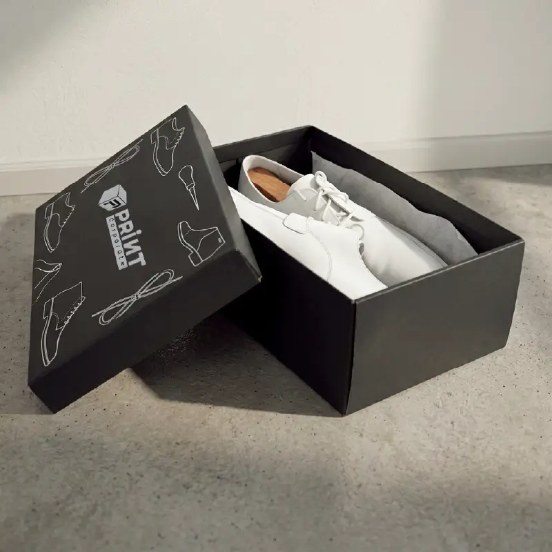 Custom White Shoe Boxes (1)